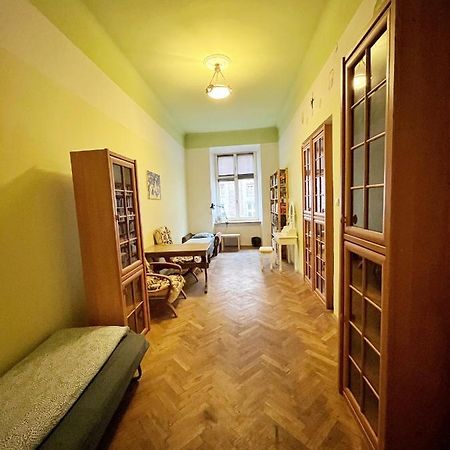 Old Town Rooms Wielopole كراكوفيا المظهر الخارجي الصورة
