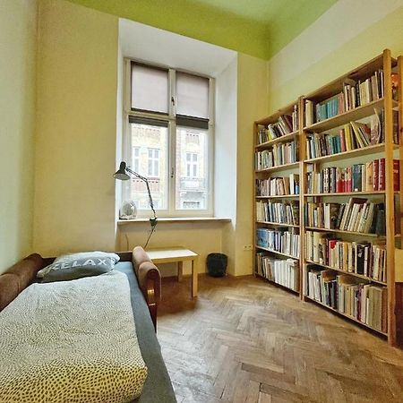 Old Town Rooms Wielopole كراكوفيا المظهر الخارجي الصورة