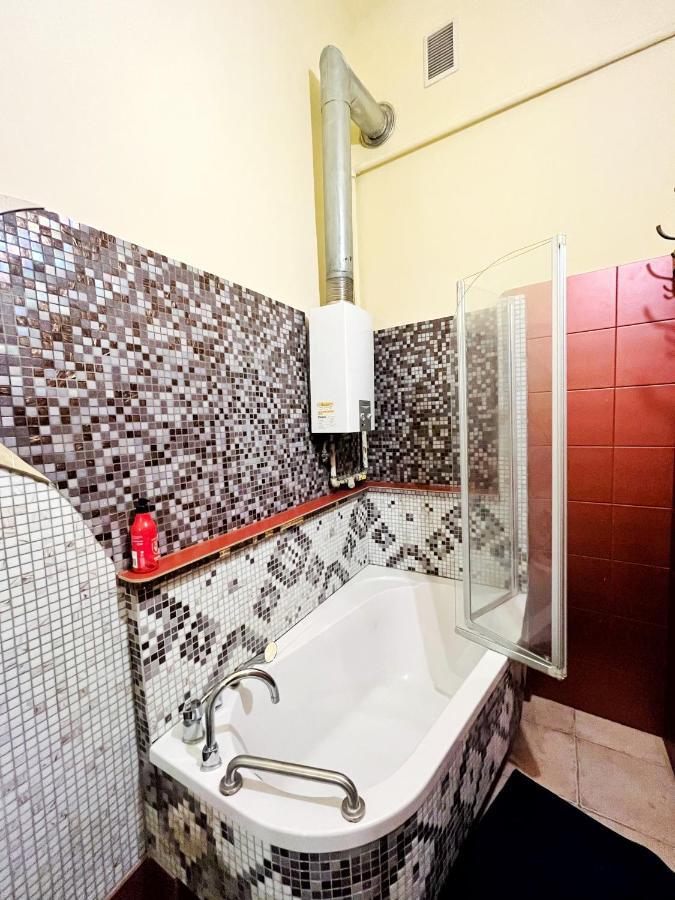 Old Town Rooms Wielopole كراكوفيا المظهر الخارجي الصورة